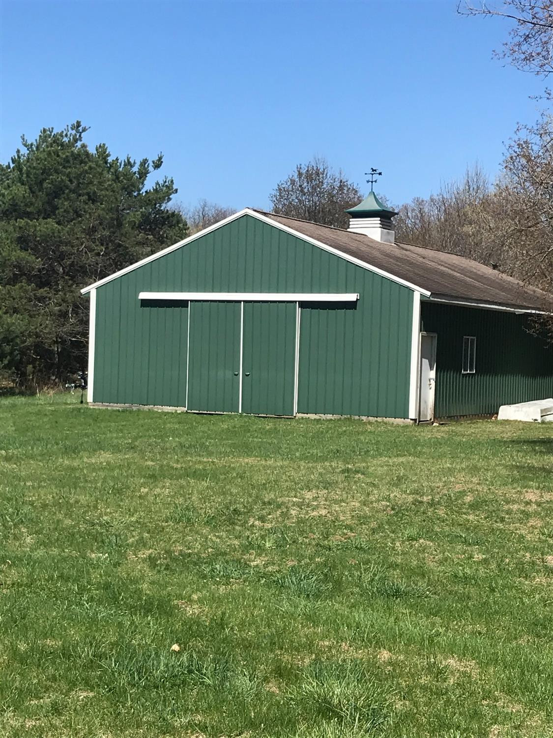 1231 Ridge Road Chelsea, MI 48118 - Photo 2 of 21 Photo 2