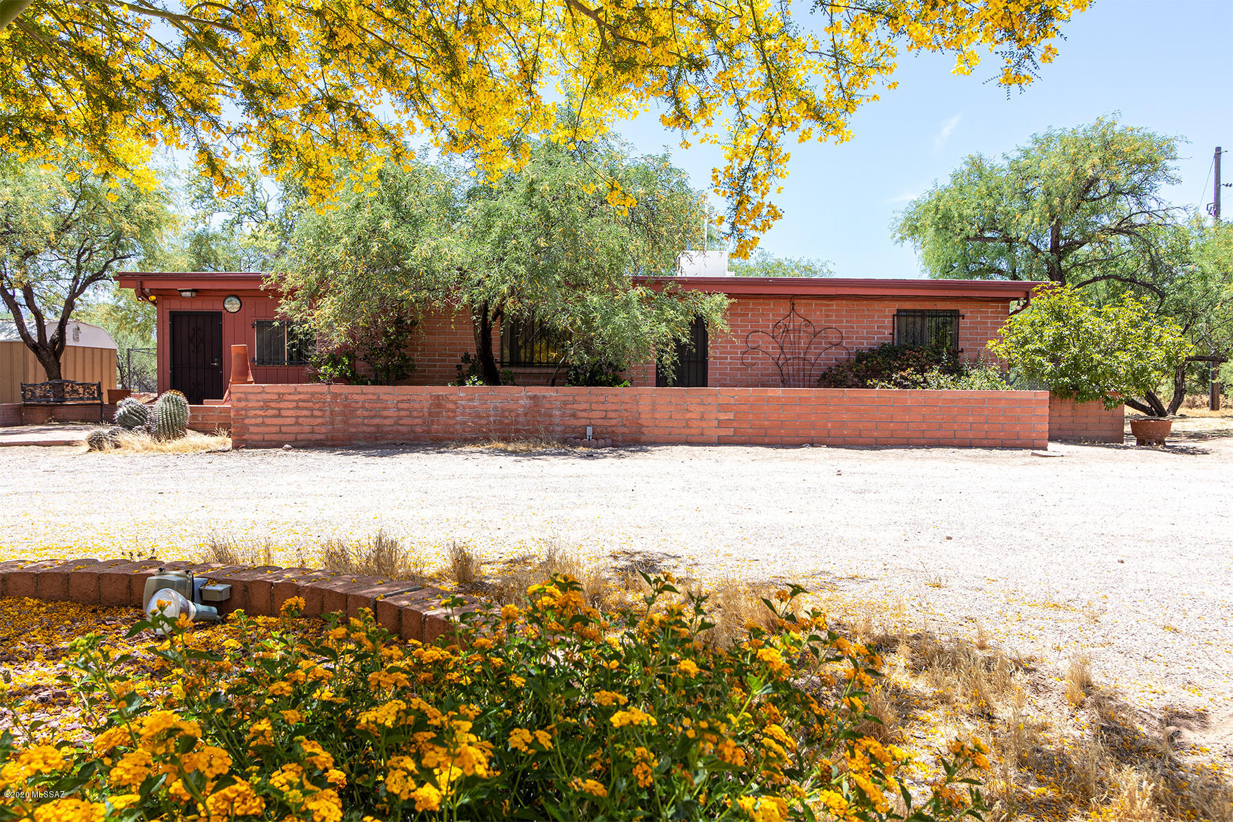 2540 North Willow Ranch Road Tucson, AZ 85749 - Photo 2 of 39 Gallery Image 2