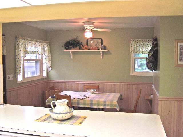 2024 North Locust Road Spokane, WA 99206 - Photo 5 of 9