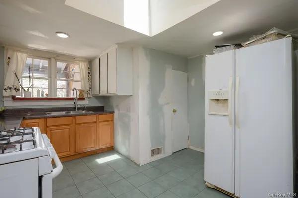 $550,000 | 41 Ellis Place, Ossining, NY 10562