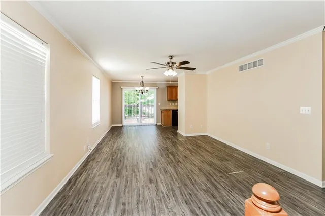 $2,100 | 1923 Northwest 82nd Terrace, Kansas City, MO 64151