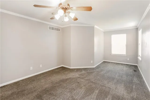 $2,100 | 1923 Northwest 82nd Terrace, Kansas City, MO 64151
