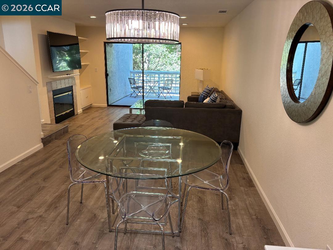 2590 Oak Road, Unit 250 Walnut Creek, CA 94597 - Photo 5 of 22