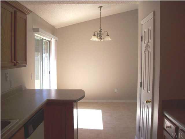 5225 Black Road Milton, FL 32583 - Photo 7 of 15 Gallery Image 7