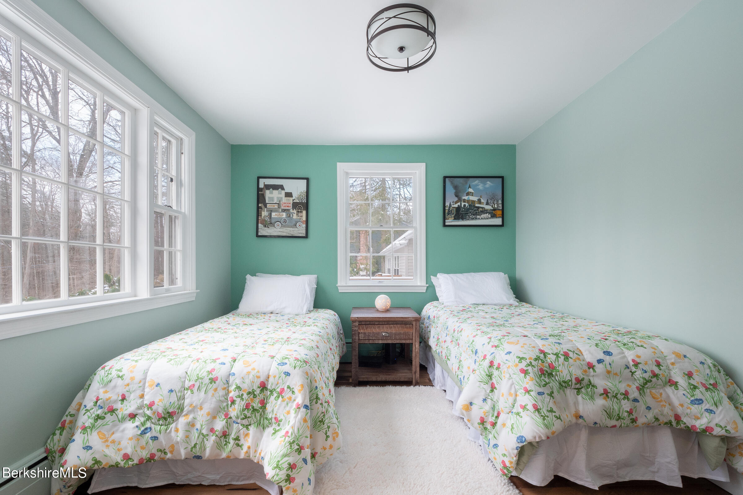 7 Hawthorne Road Stockbridge, MA 01262 - Photo 28 of 41 a bedroom with two beds and a window