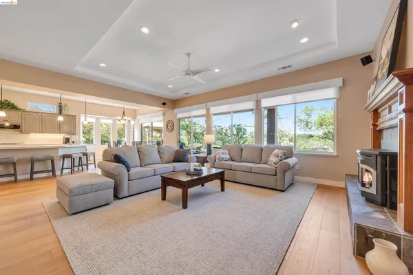 $689,500 | 16 Rock Ridge Court, Copperopolis, CA 95228