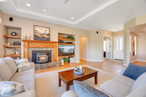 $689,500 | 16 Rock Ridge Court, Copperopolis, CA 95228