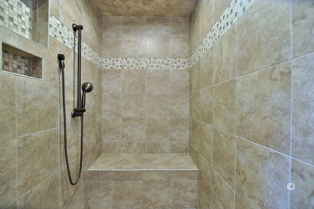 2408 Country Club Road Columbus, GA 31906 - Photo 25 of 45 Master bath