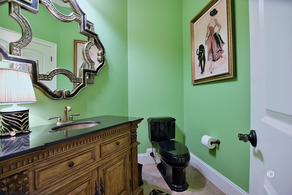 2408 Country Club Road Columbus, GA 31906 - Photo 27 of 45 Powder room