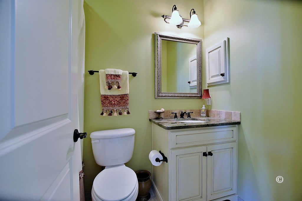2408 Country Club Road Columbus, GA 31906 - Photo 31 of 45 Full bath