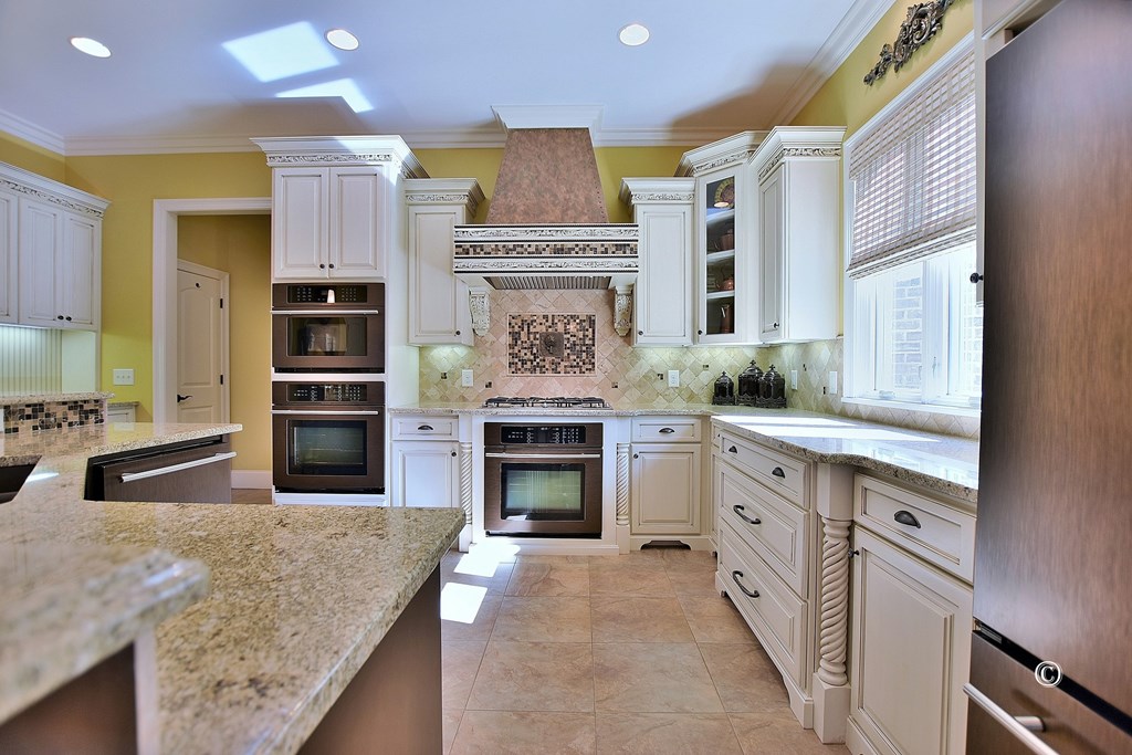 2408 Country Club Road Columbus, GA 31906 - Photo 4 of 45 Kitchen