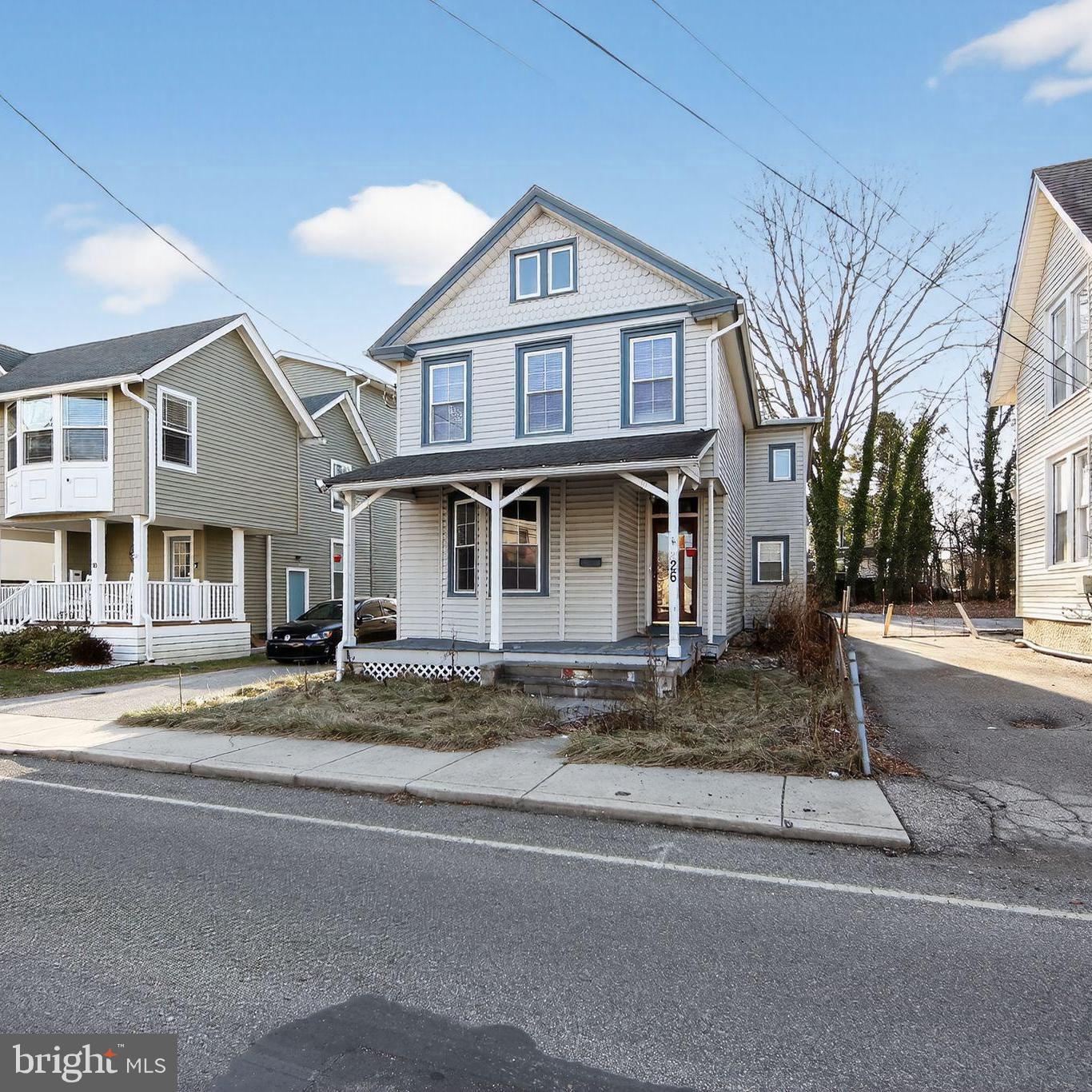 26 Waterloo Avenue Berwyn, PA 19312 - Photo 2 of 31 a front view of a house