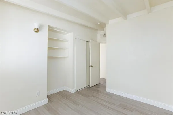 $1,500 | 232 Hillcrest Drive, Henderson, NV 89015