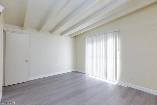 $1,500 | 232 Hillcrest Drive, Henderson, NV 89015