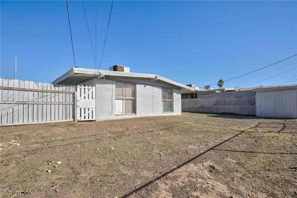 $1,500 | 232 Hillcrest Drive, Henderson, NV 89015