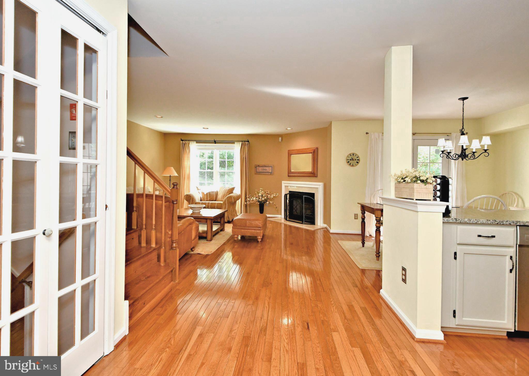 209 Primrose Lane Maple Glen, PA 19002 - Photo 4 of 37 Gleaming Hardwood Flooring on lst floor
