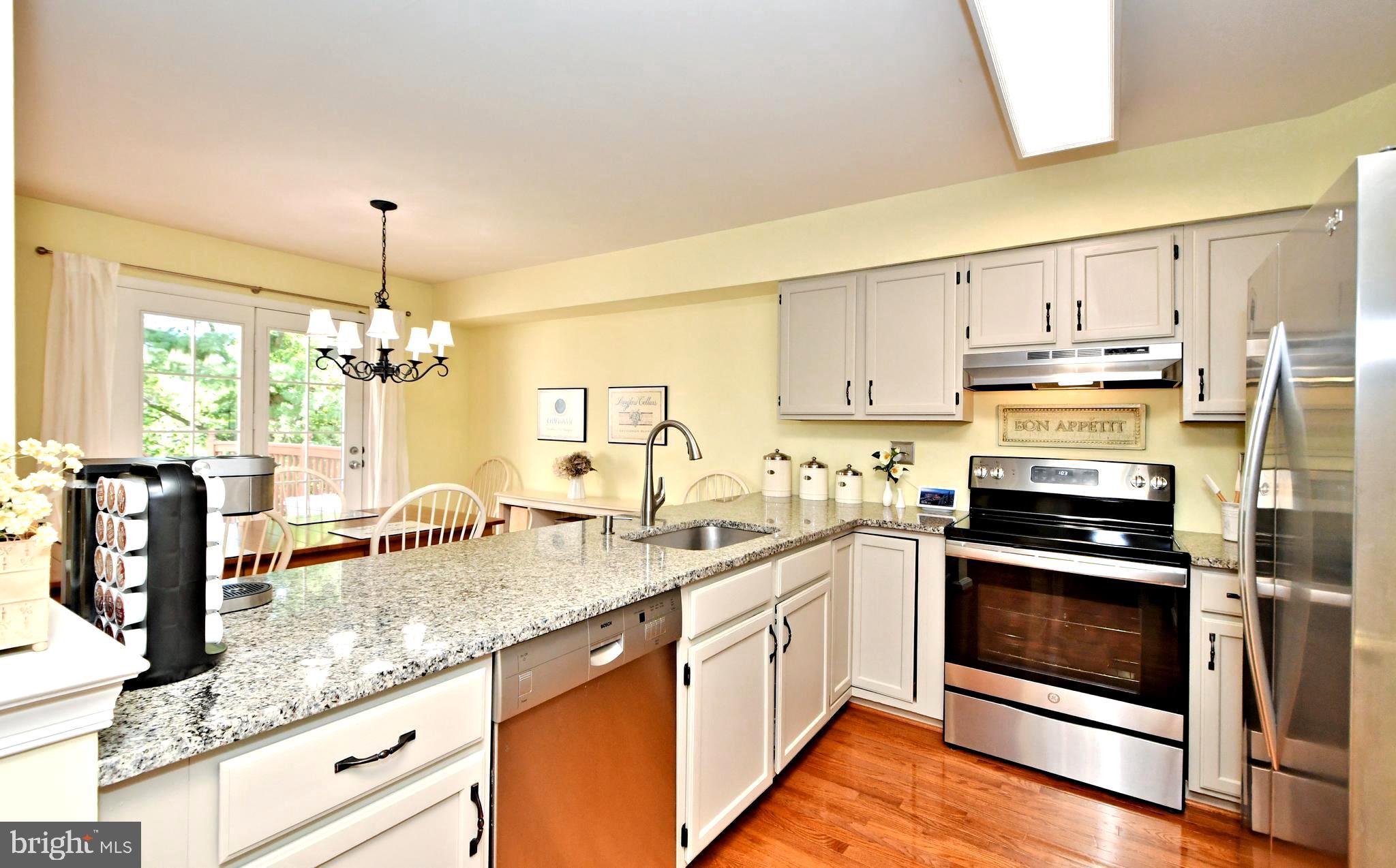 209 Primrose Lane Maple Glen, PA 19002 - Photo 7 of 37 Stainless Appliances