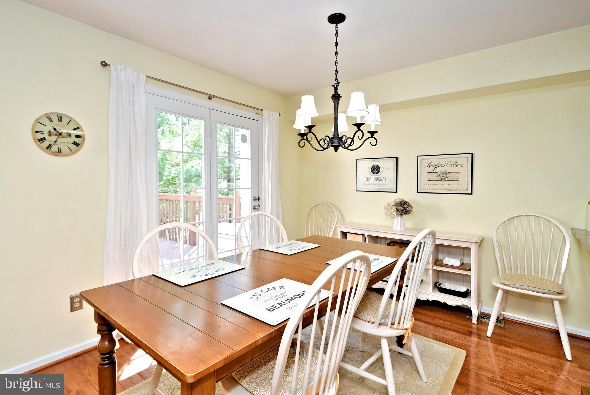 209 Primrose Lane Maple Glen, PA 19002 - Photo 9 of 37 Light filled Breakfast Room