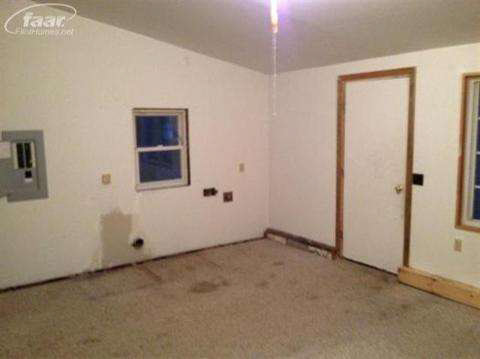 9120 Arbela Road Millington, MI 48746 - Photo 10 of 13 20131708-9.JPG