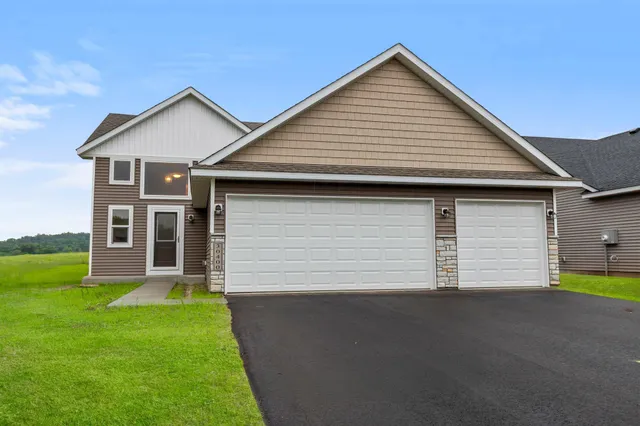 $399,850 | 337 Ridge Road, Le Sueur, MN 56058