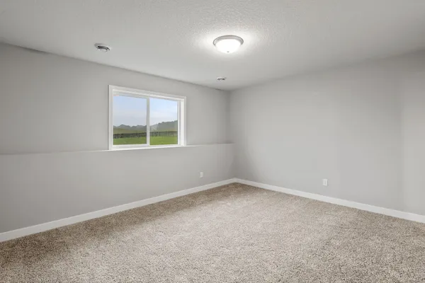 $394,850 | 337 Ridge Road, Le Sueur, MN 56058