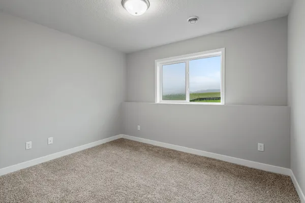 $394,850 | 337 Ridge Road, Le Sueur, MN 56058