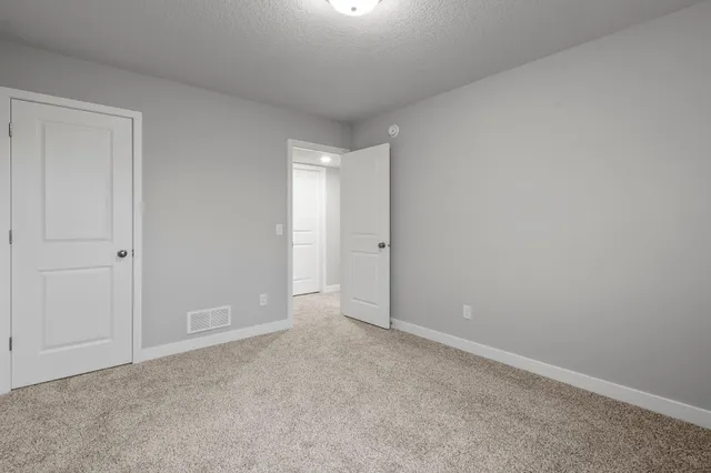 $399,850 | 337 Ridge Road, Le Sueur, MN 56058