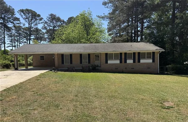 $1,900 | 5594 Laurel Lane Northwest, Lilburn, GA 30047