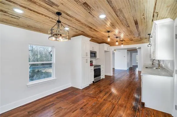 $349,000 | 12401 Willow Drive, New Orleans, LA 70131