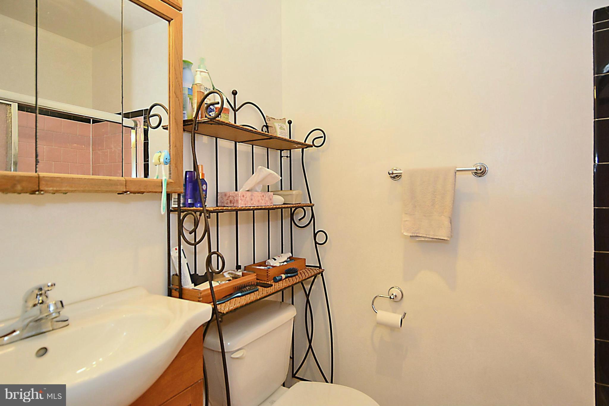 3509 Olympic Street Silver Spring, MD 20906 - Photo 10 of 21 Bath