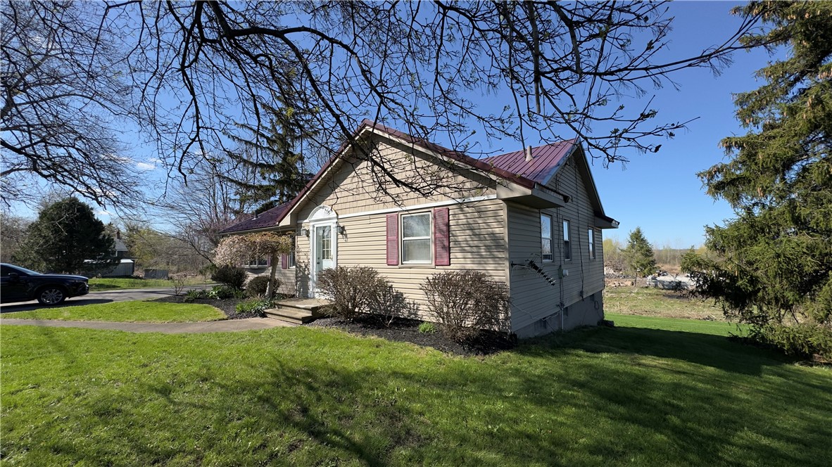 5360 West Ridge Road Parma, NY 14559 - Photo 3 of 30