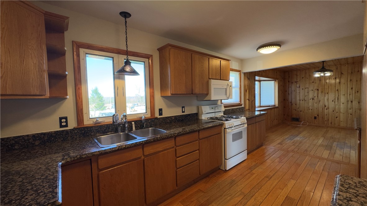 5360 West Ridge Road Parma, NY 14559 - Photo 8 of 30