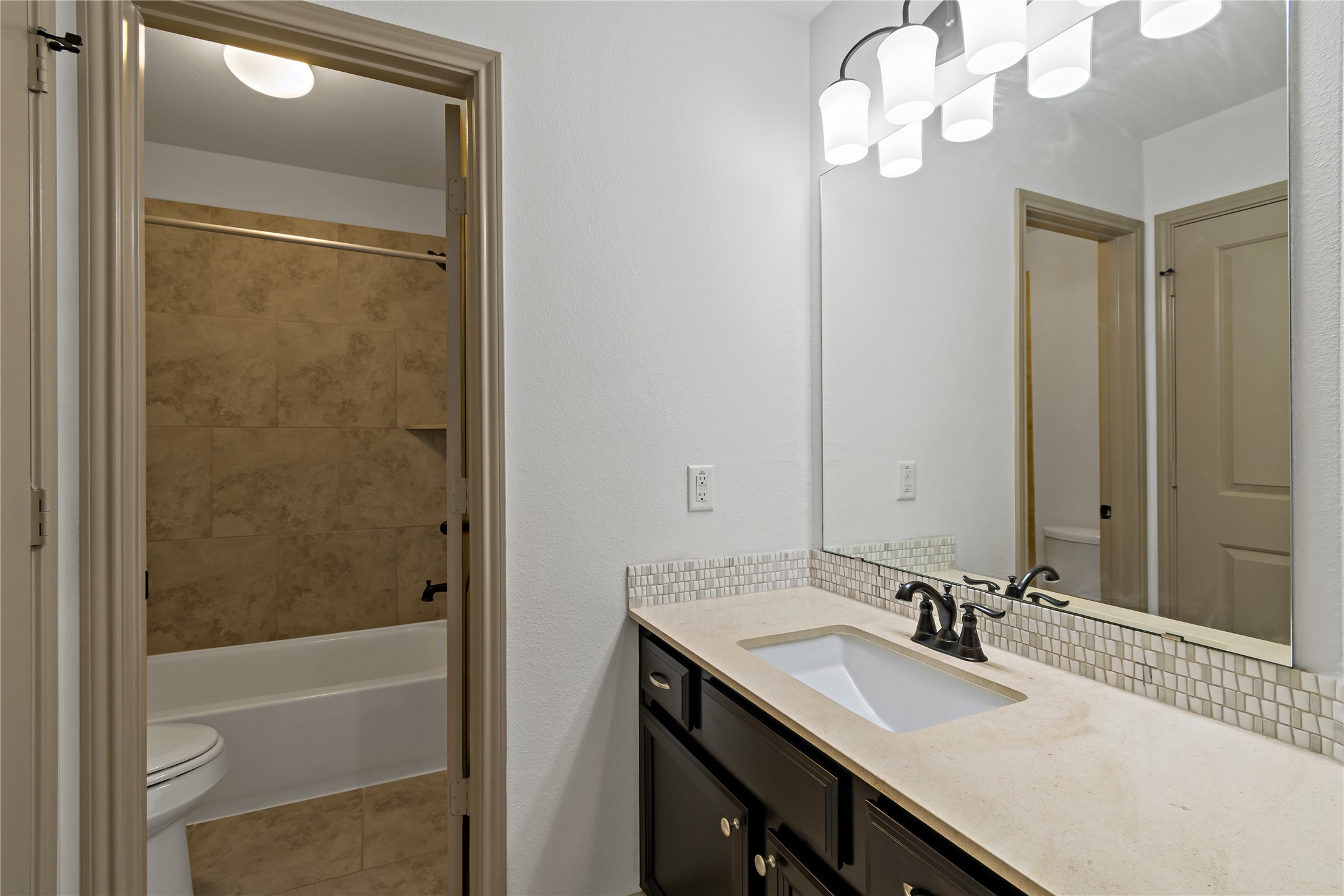 13418 Lansdown Street Rosharon, TX 77583 - Photo 40 of 49 Gallery Image 40