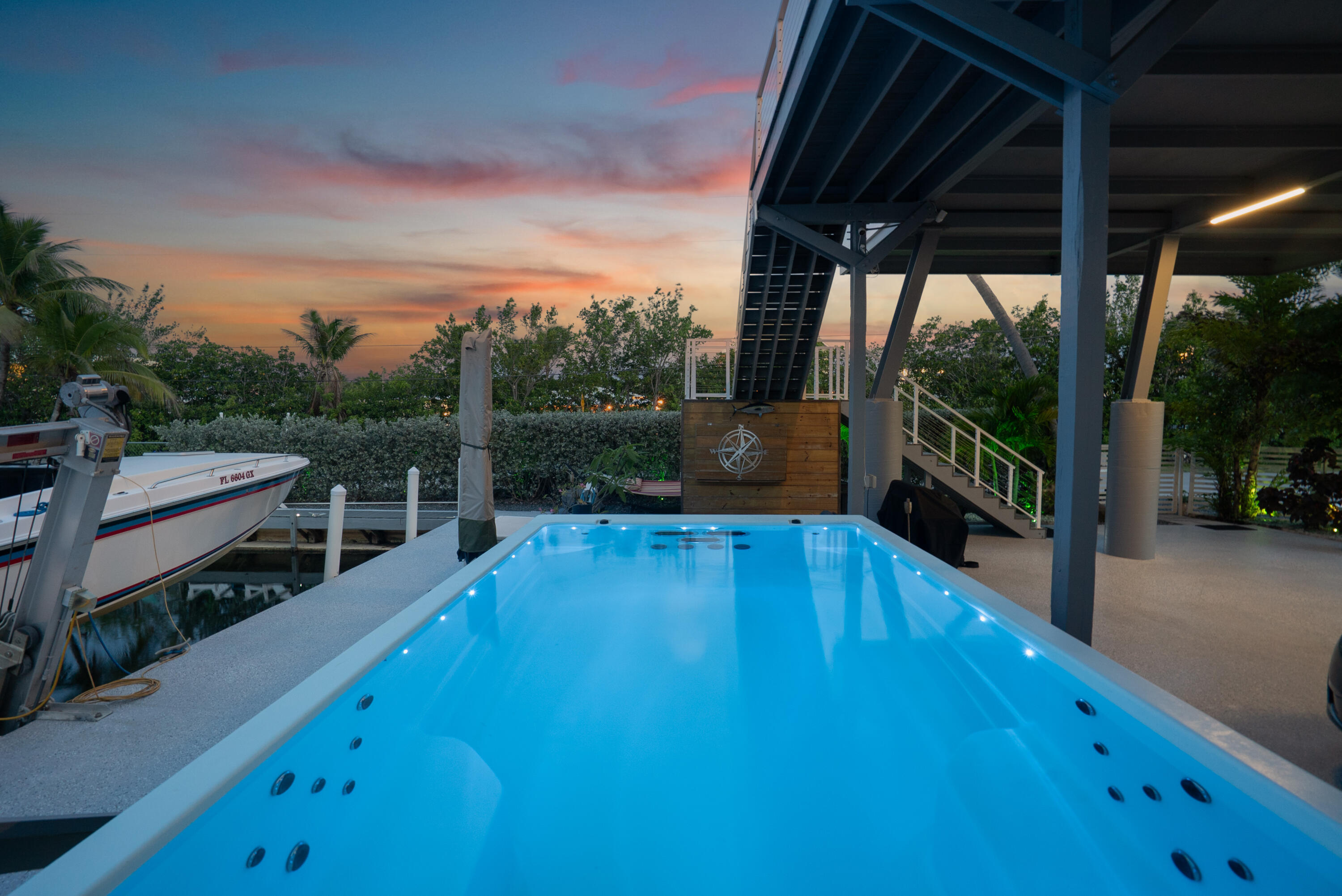 1 Snipe Road Key Largo, FL 33037 - Photo 29 of 55 a view of a swimming pool with a patio