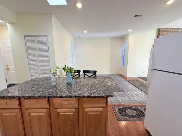 $1,700 | 3643 South Hamilton Avenue, Unit 3, Chicago, IL 60609