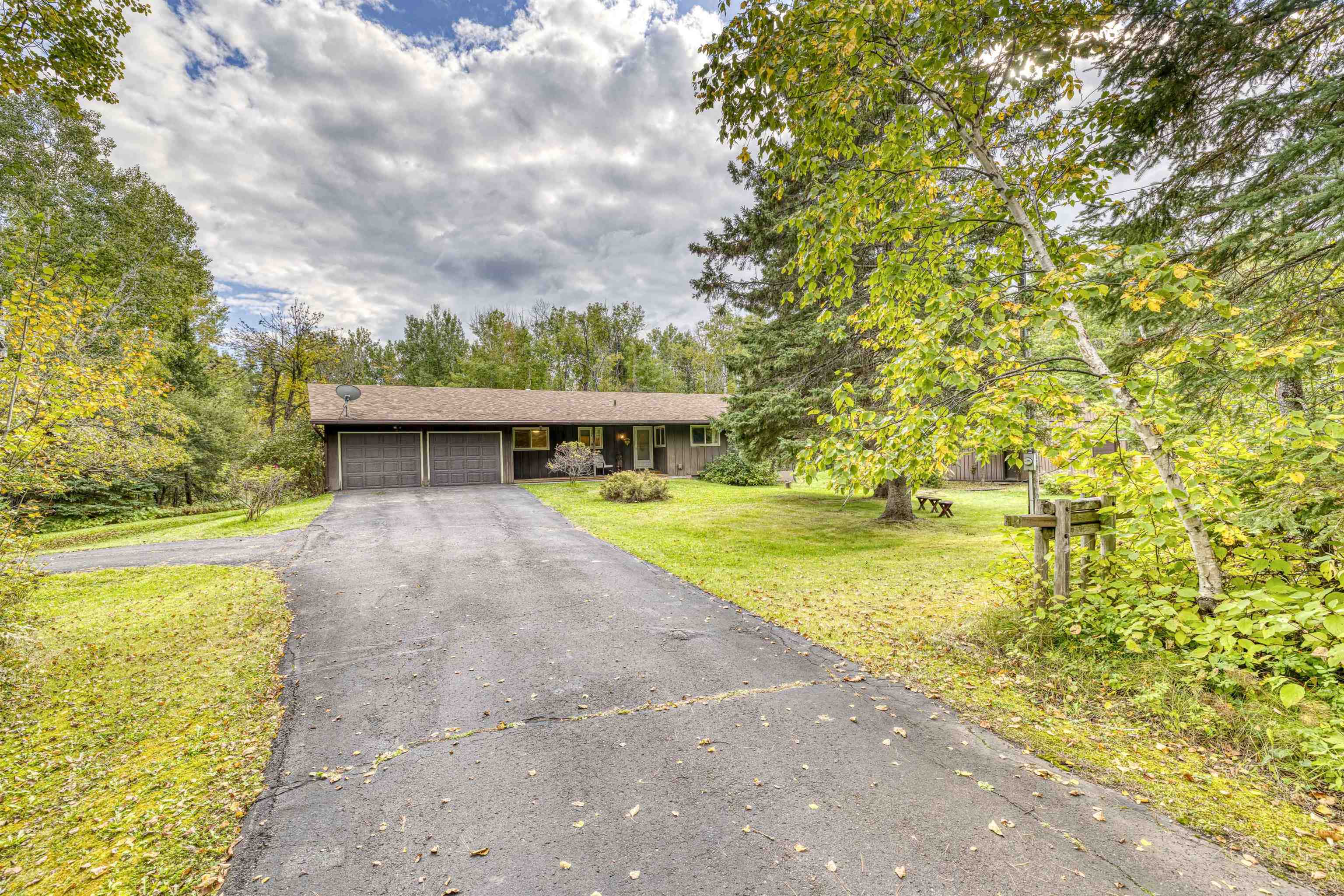 1954 Lismore Road Duluth, MN 55804 - Photo 11 of 57
