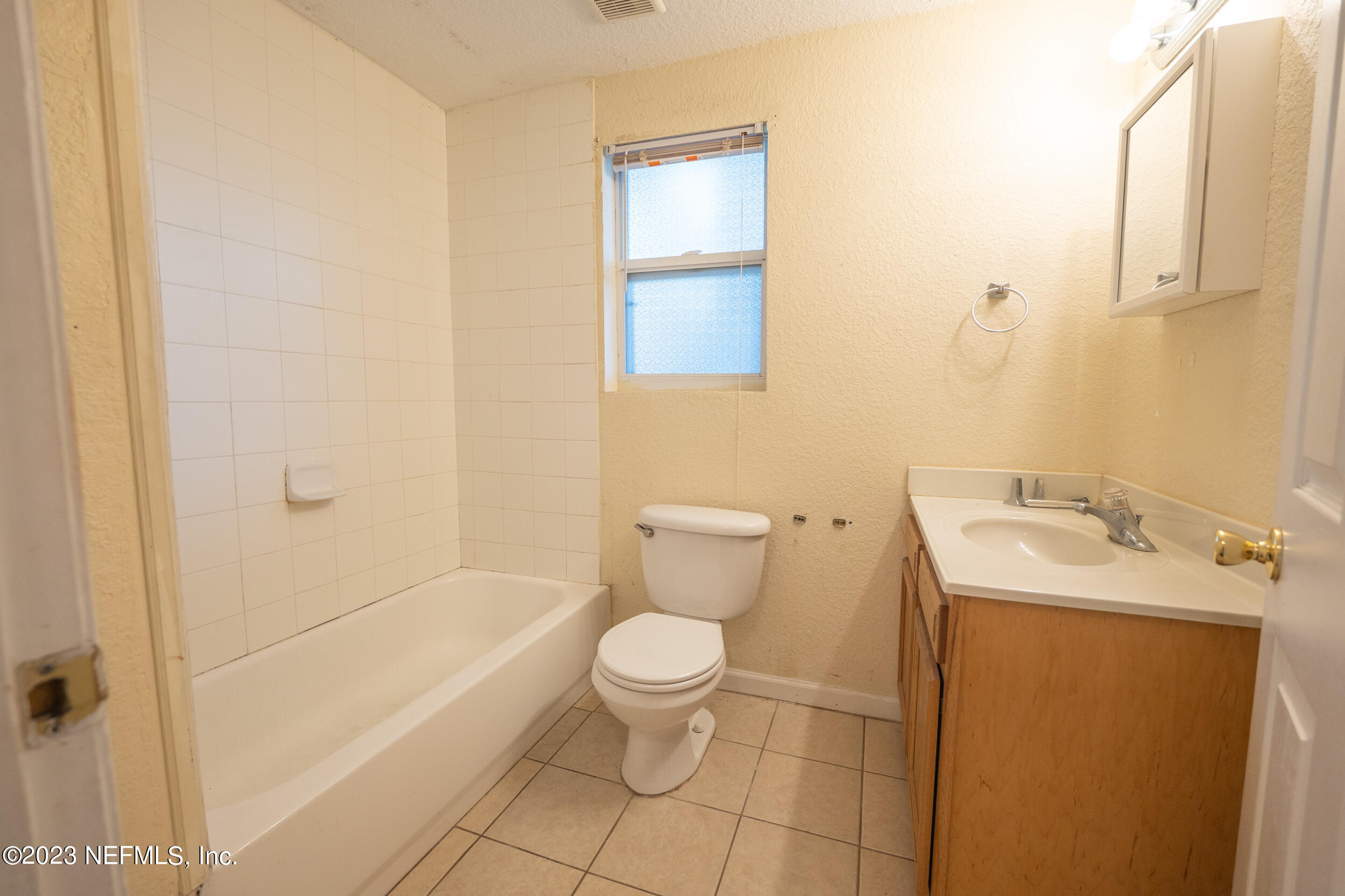 5864 Ransom Street Jacksonville, FL 32211 - Photo 14 of 23 momentum realty-110