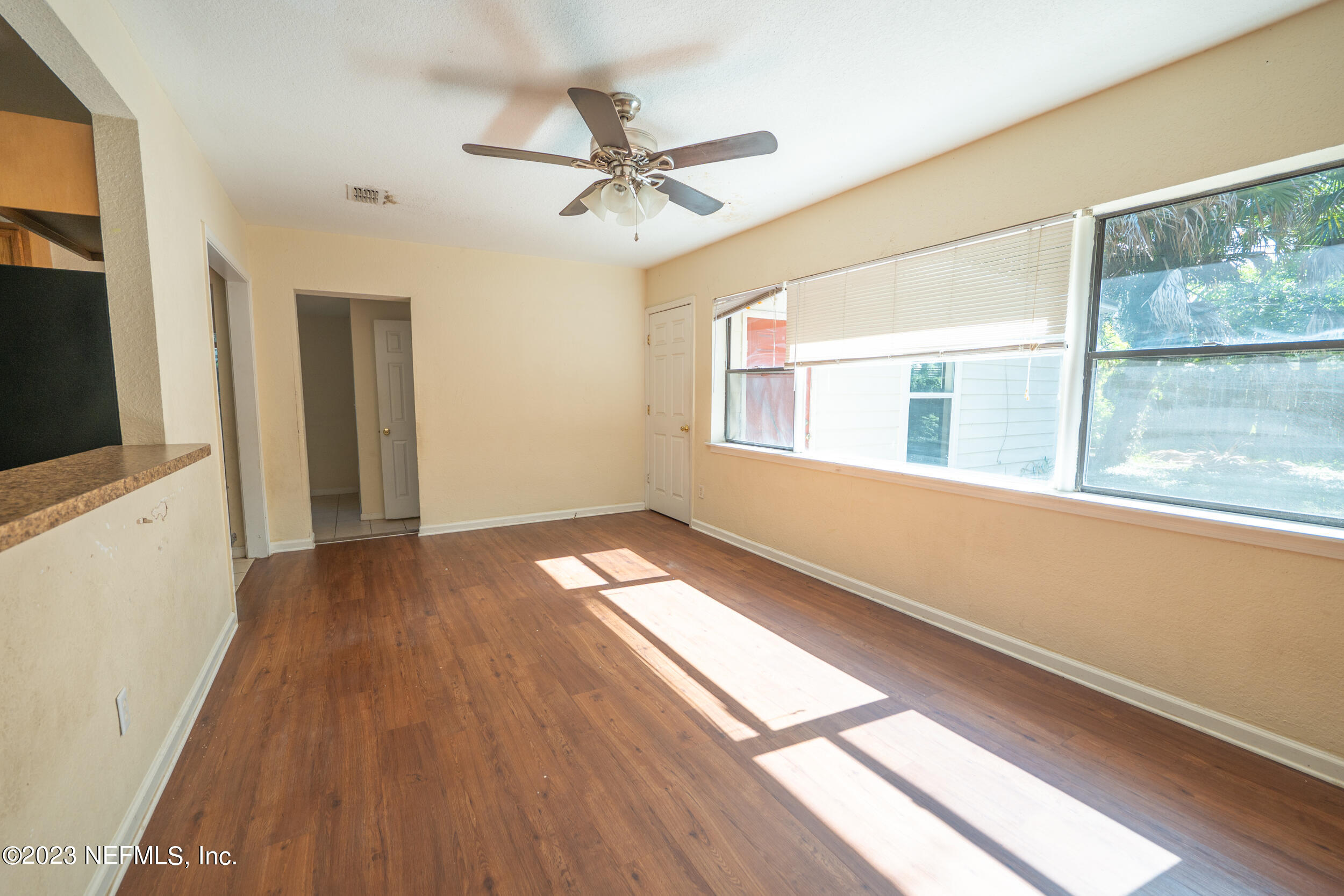 5864 Ransom Street Jacksonville, FL 32211 - Photo 5 of 23 momentum realty-102