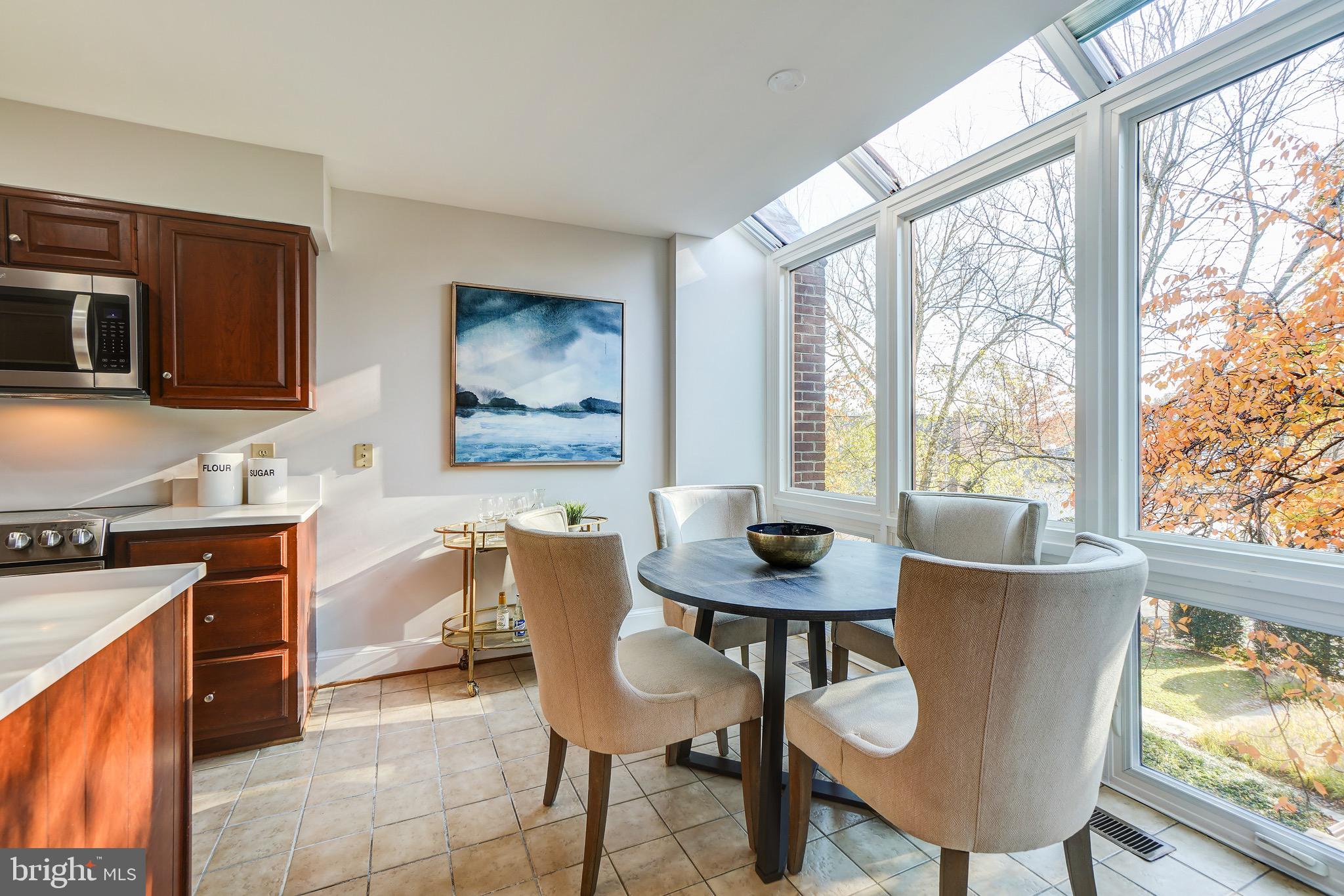 8006 Quarry Ridge Way Bethesda, MD 20817 - Photo 13 of 35