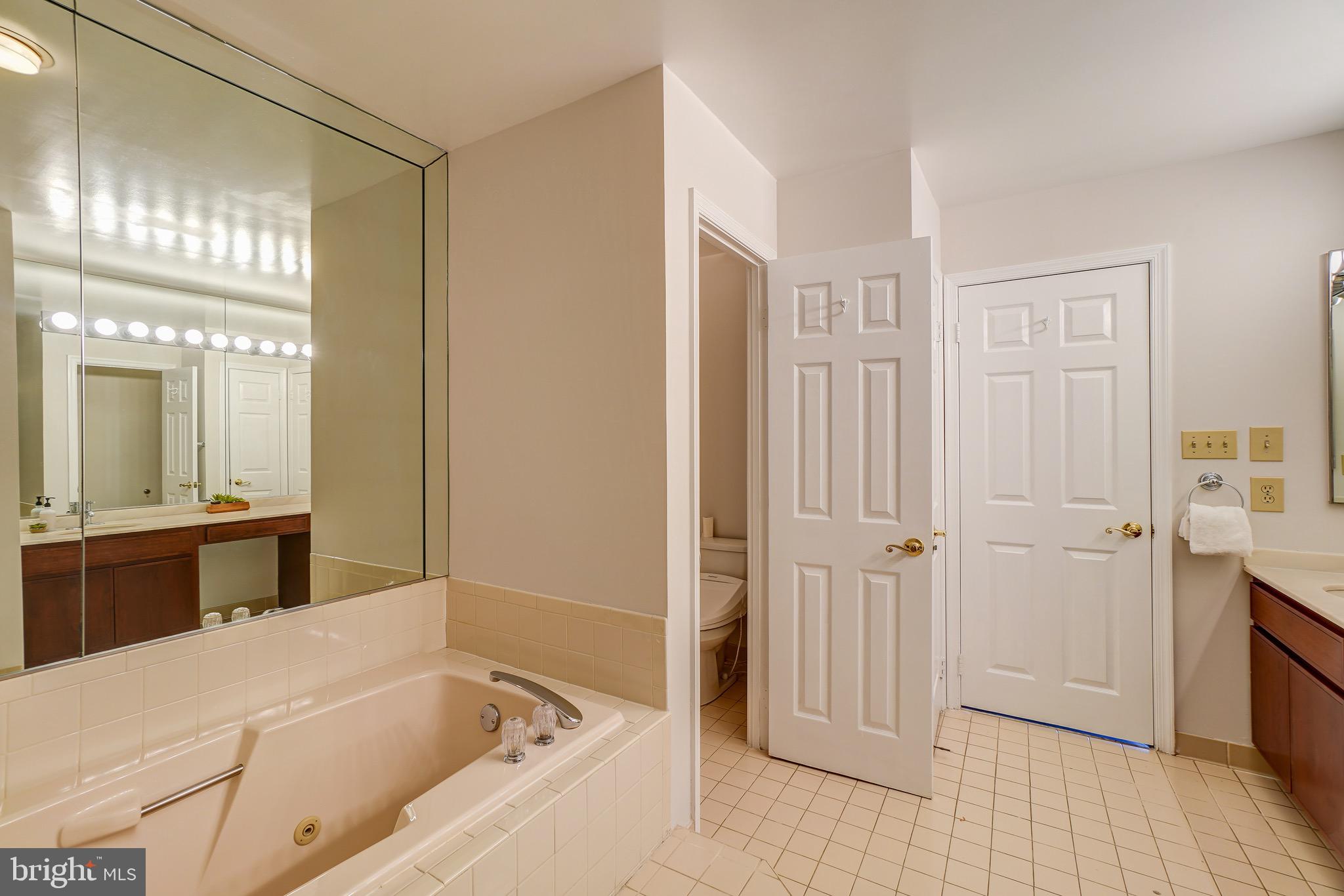 8006 Quarry Ridge Way Bethesda, MD 20817 - Photo 21 of 35