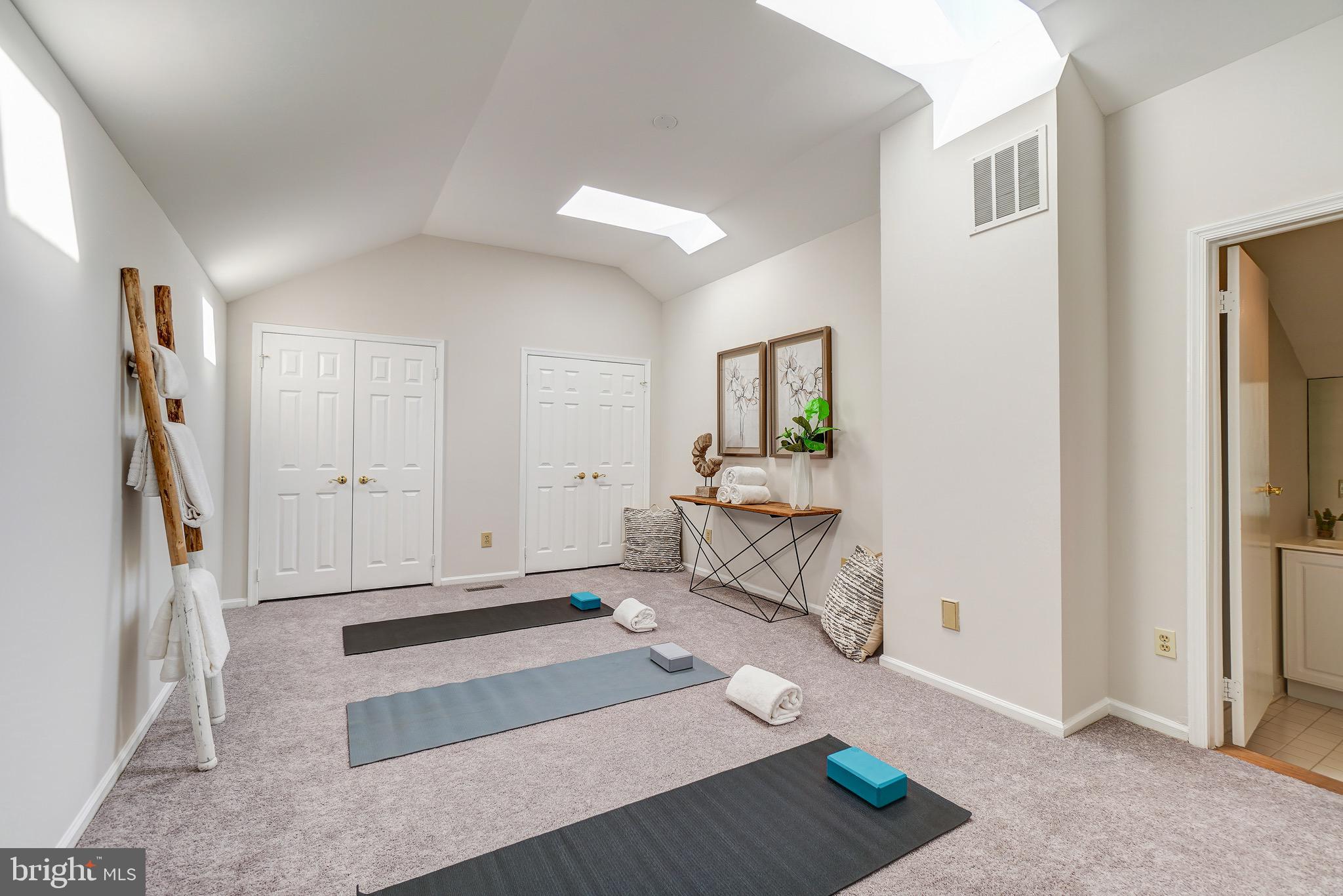 8006 Quarry Ridge Way Bethesda, MD 20817 - Photo 25 of 35
