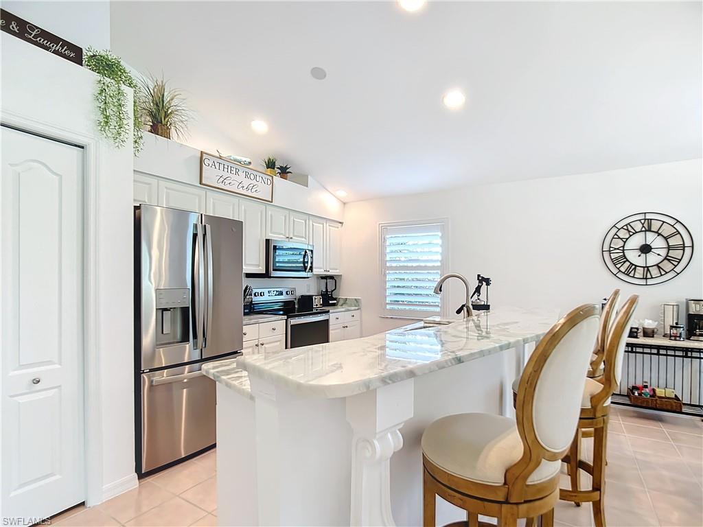 8452 Indian Wells Way Naples, FL 34113 - Photo 10 of 44