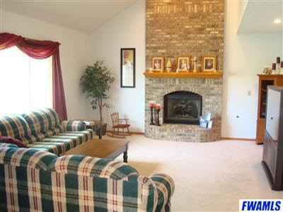 1825 Broken Oak Road Fort Wayne, IN 46818 - Photo 2 of 8 Gallery Image 2