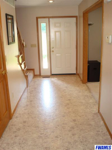 1825 Broken Oak Road Fort Wayne, IN 46818 - Photo 4 of 8 Gallery Image 4