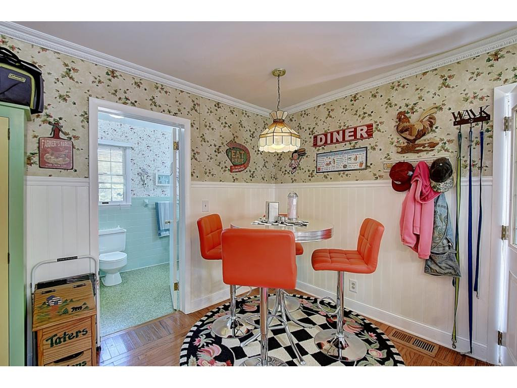 203 Chandler Cove Road Erwin, TN 37650 - Photo 11 of 36 Photo 11