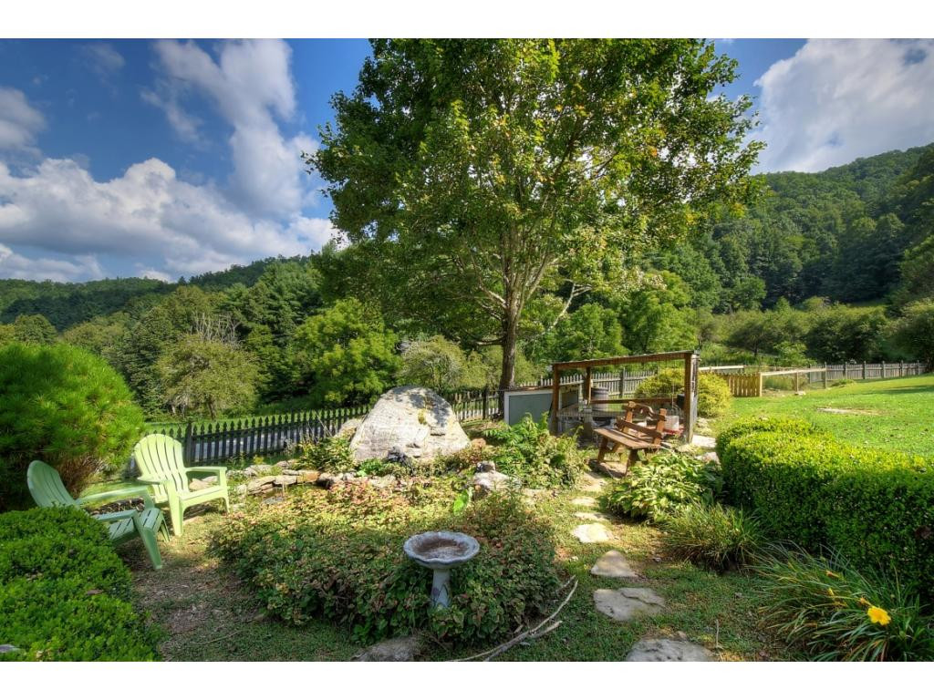 203 Chandler Cove Road Erwin, TN 37650 - Photo 33 of 36 Photo 33