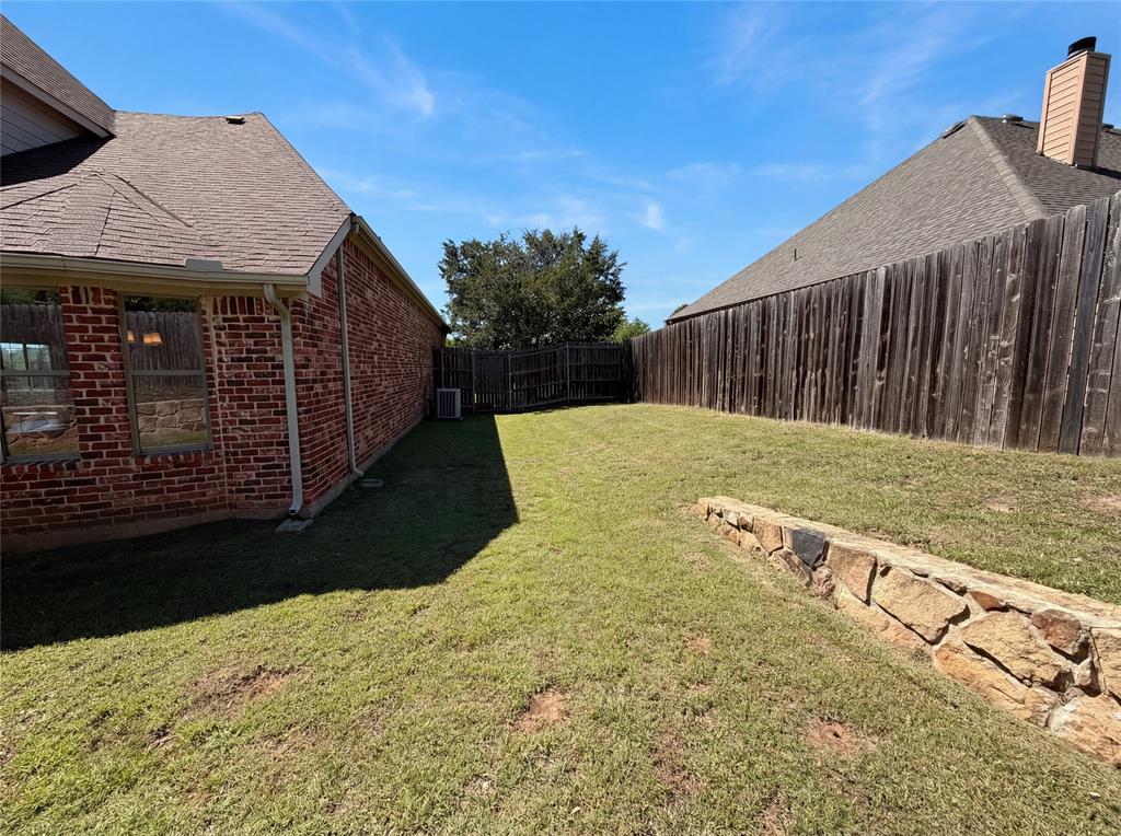 210 Billo Court Weatherford, TX 76087 - Photo 17 of 18