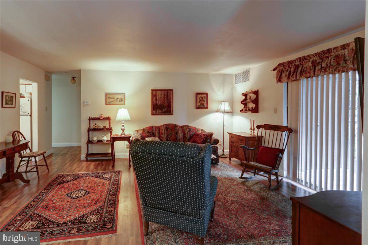 1007 Raintree Lane Malvern, PA 19355 - Photo 13 of 17 Gallery Image 13