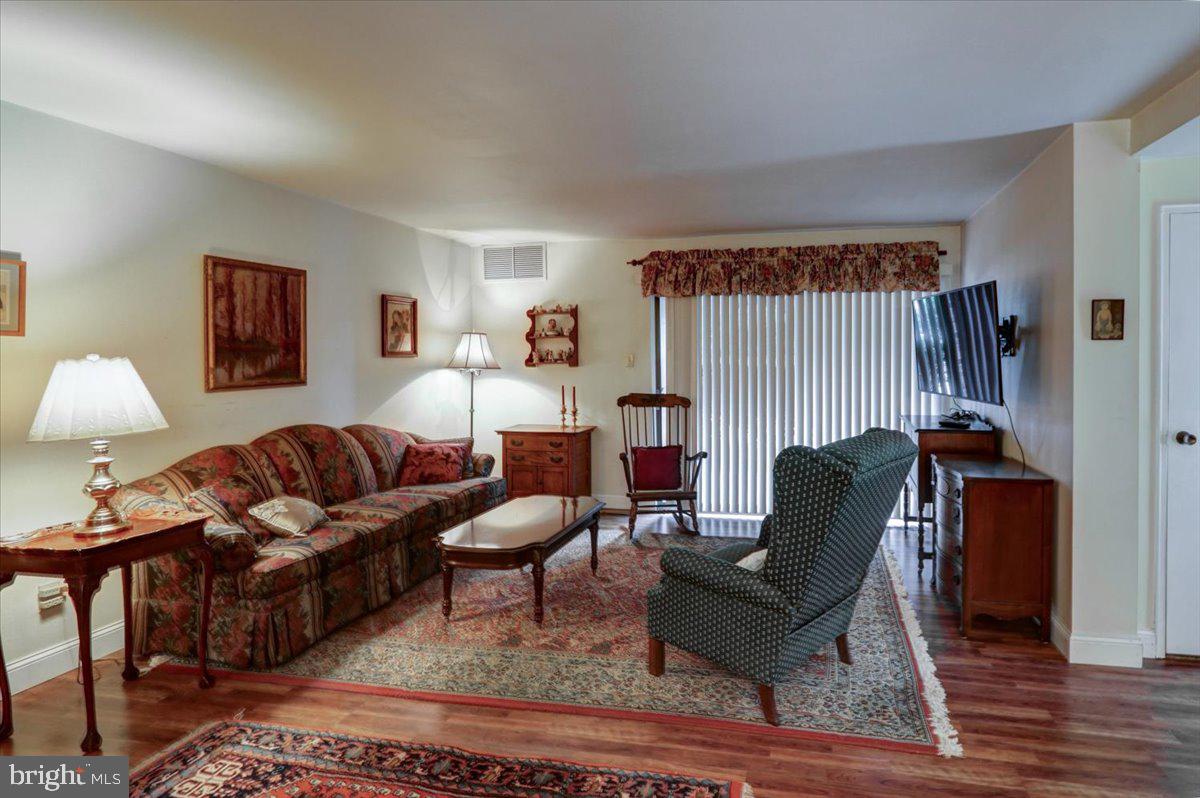 1007 Raintree Lane Malvern, PA 19355 - Photo 14 of 17 Gallery Image 14