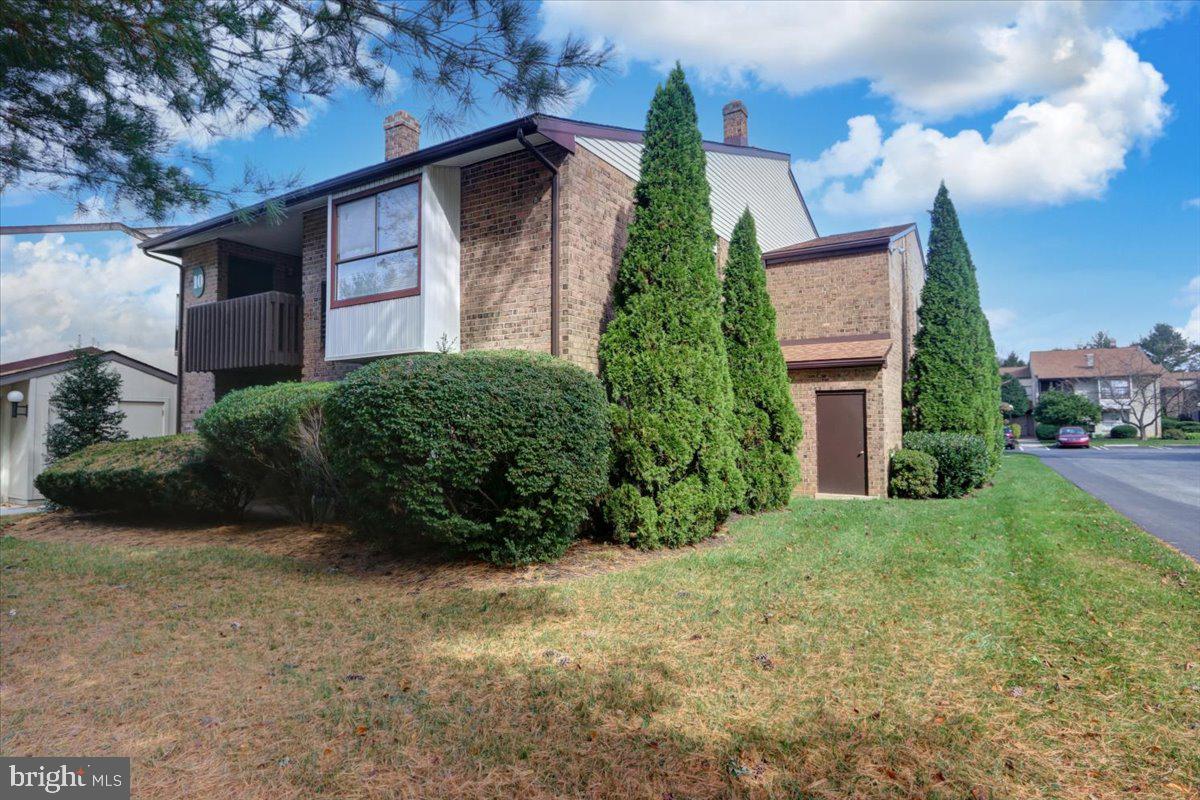 1007 Raintree Lane Malvern, PA 19355 - Photo 3 of 17 Gallery Image 3